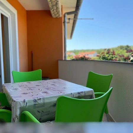 Apartments Adela Polje エクステリア 写真